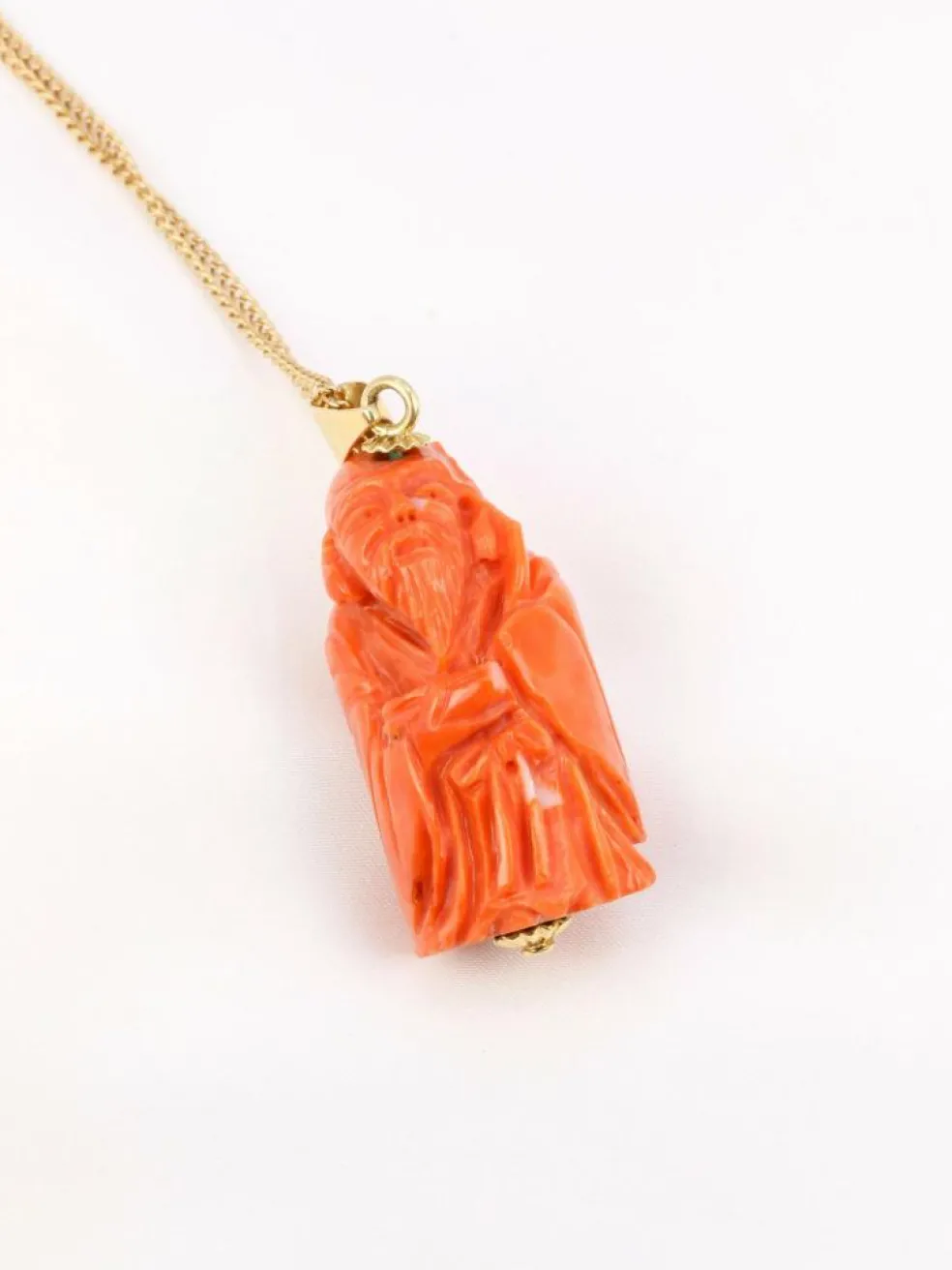 Pendentif vintage Lao Tseu corail orange