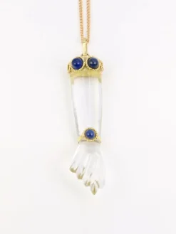 Pendentif vintage Main de Figa or cristal de roche et lapis-lazuli