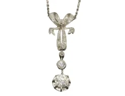 Pendentif vintage Noeud platine diamants
