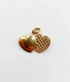 Pendentif vintage or 18k formant deux cœurs accolés reliés par une chaine