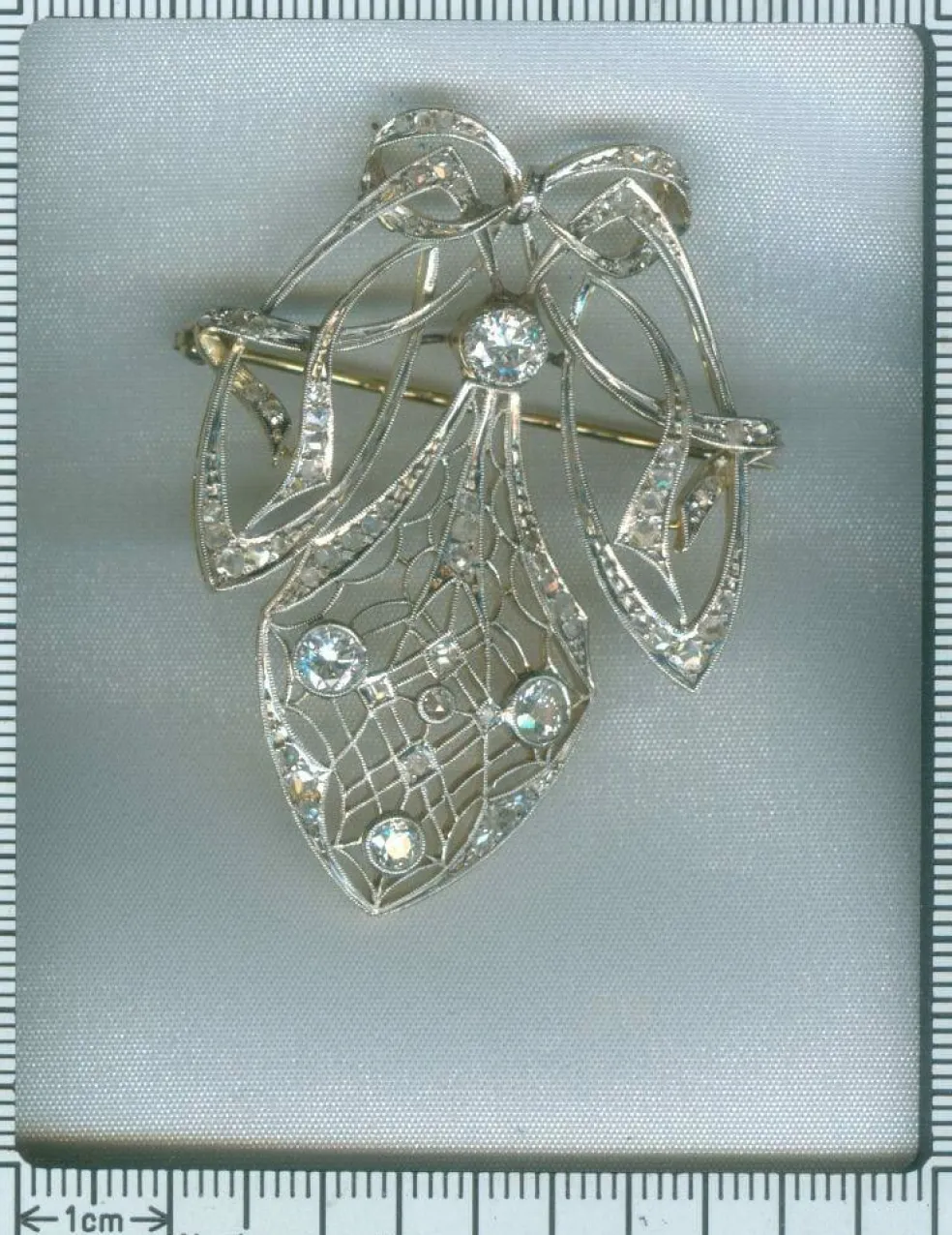 Pendentif/broche en diamant