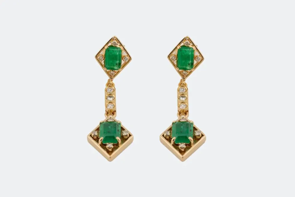 Pendentifs en or jaune avec diamants et émeraudes