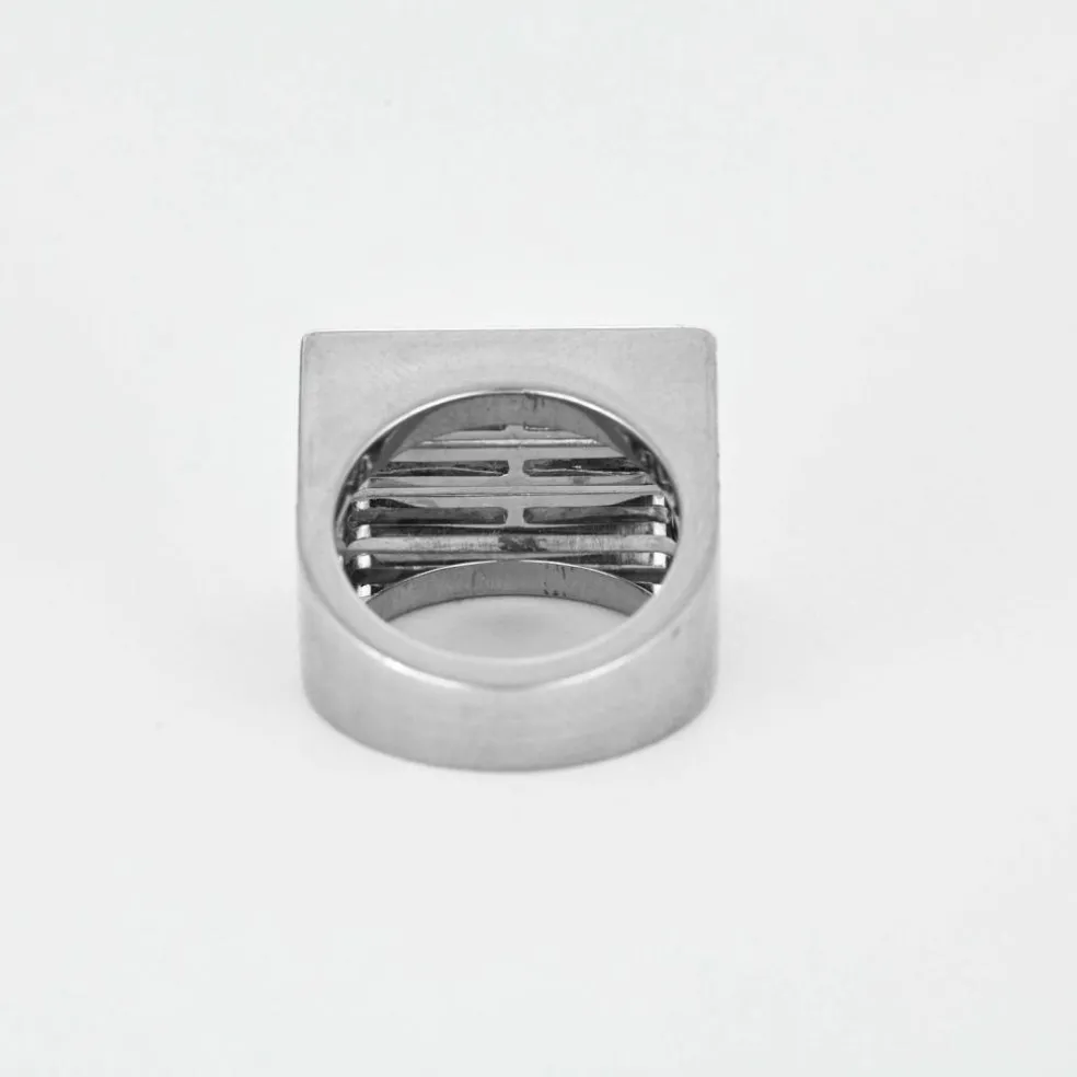 PIAGET - Freedom- Bague en or blanc et diamants