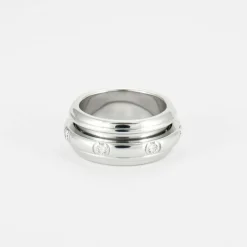 PIAGET - Large Bague Possession 7 Diamants sertis sur or blanc
