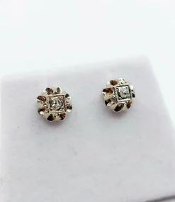 Puces d'oreilles Art Déco or jaune, diamant serti illusion (circa 1920)