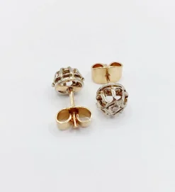 Puces d'oreilles Art Déco or jaune, diamant serti illusion (circa 1920)