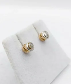 Puces d'oreilles Art Déco or jaune, platine et diamants taille ancienne (circa 1920)