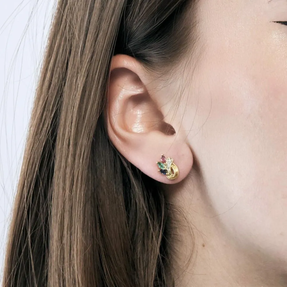 Puces d'oreilles or jaune, rubis, saphir, émeraude et diamants