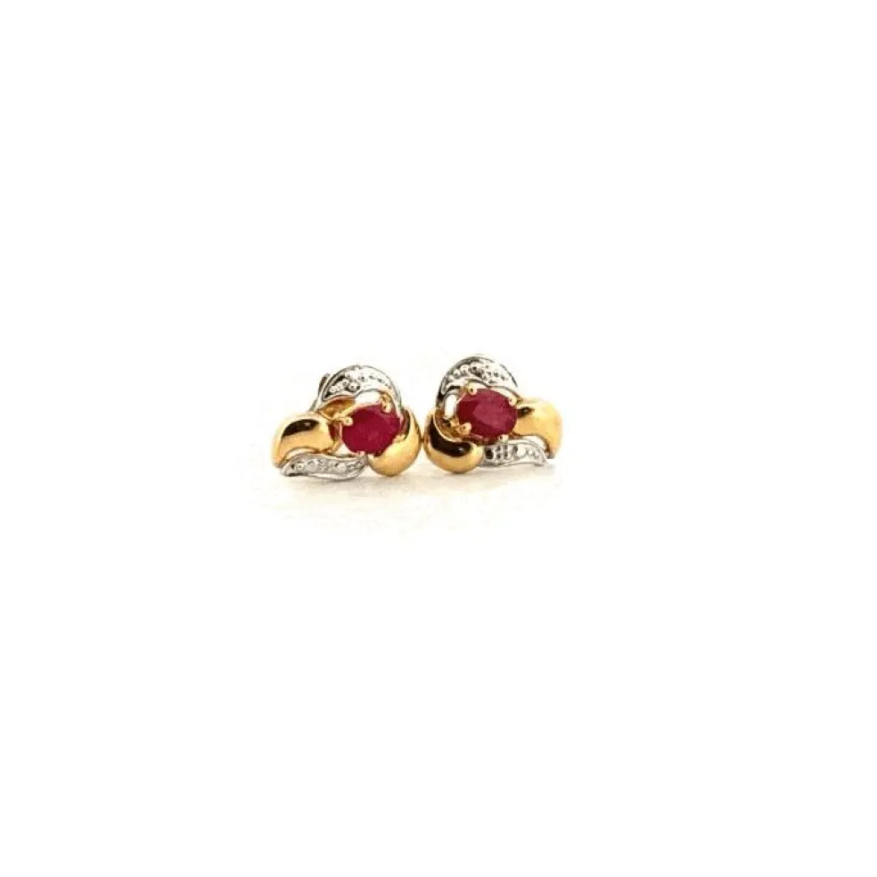 Puces d'oreilles or jaune 18 k & Rubis