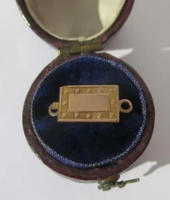 Rare fermoir régional XIXe