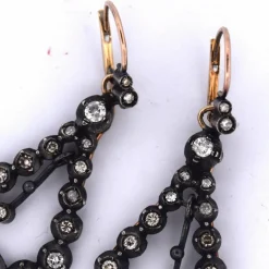 ÈRE VICTORIENNE - BOUCLES D'OREILLES EN OR ET ARGENT - DIAMANTS