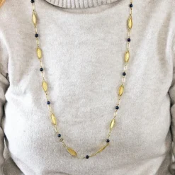 Sautoir or jaune et lapis lazuli