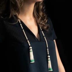 Sautoir perles, émeraudes et onyx