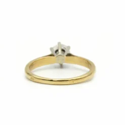 Solitaire - Or jaune et diamant
