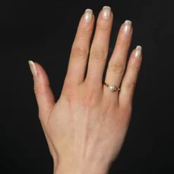 Solitaire ancien or jaune perle de culture