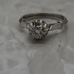 Solitaire ancien, platine diamant