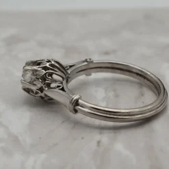 Solitaire ancien, platine diamant