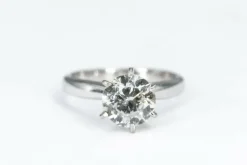Solitaire diamant de 1,92 carats or blanc