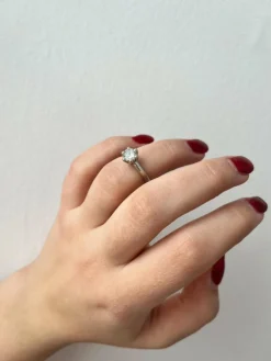 Solitaire diamant en or blanc