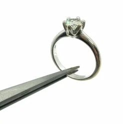 Solitaire diamant en or blanc
