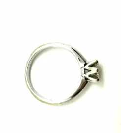 Solitaire diamant en or blanc