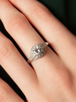 Solitaire Diamant et Diamants calibrés