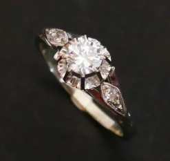 Solitaire diamant, monture or et platine