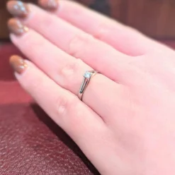 Solitaire en or blanc et diamant