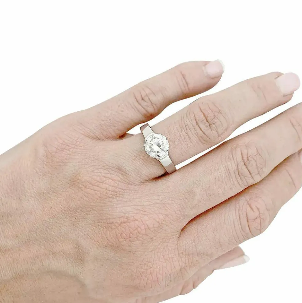 Solitaire en platine, diamant 1,82 carat.