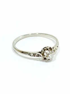 Solitaire en platine et diamants