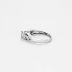 Solitaire or blanc diamant