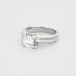 Solitaire or blanc et diamant