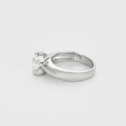 Solitaire or blanc et diamant