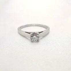 Solitaire or et diamant 0.40 ct