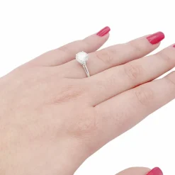 Solitaire platine, diamant 1,71 carat.
