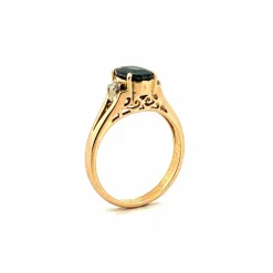 Solitaire saphir et diamants , or jaune 18 carats