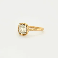 Solitaire Torsadé diamant taille ancienne en or jaune