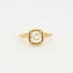 Solitaire Torsadé diamant taille ancienne en or jaune