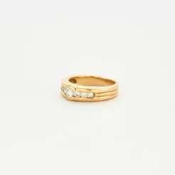 Solitaireor jaune diamant