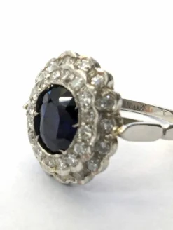 Superbe bague en platine avec saphir et diamants