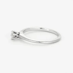 TIFFANY & CO. Bague solitaire diamant et platine