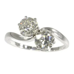 toi et moi diamond ring