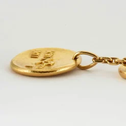 VAN CLEEF & ARPELS - GEORGE L'ENFANT - Médaille Zodiaque Capricorne or jaune