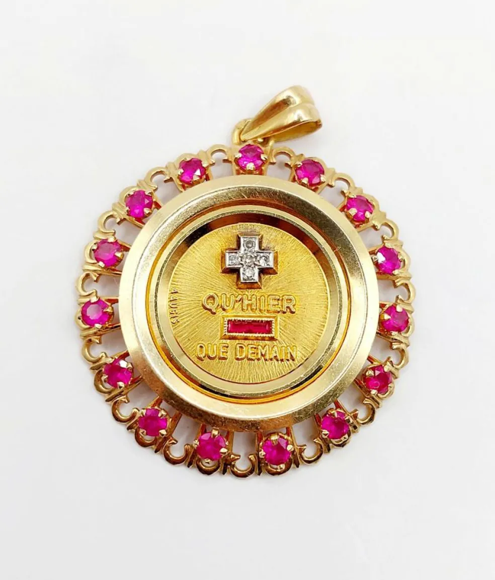 XXL Pendentif médaille d'amour Augis 33 mm or jaune diamant rubis hier demain