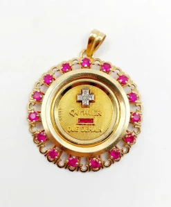 XXL Pendentif médaille d'amour Augis 33 mm or jaune diamant rubis hier demain