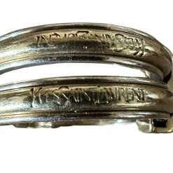 YVES SAINT LAURENT - Bague or jaune, rubis, émeraude et saphir