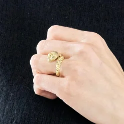 ZOLOTAS - Bague "Chimère" en or jaune, diamants et rubis